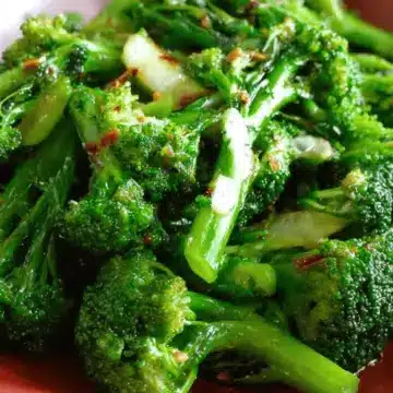 Garlicky Broccoli Stir-Fry