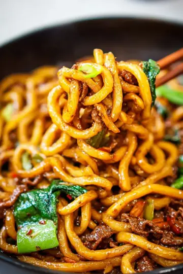 Yaki Udon | Stir Fried Udon Noodles