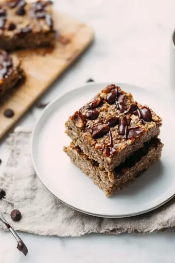 Healthy Banana Oatmeal Bars (Vegan + Gluten Free)