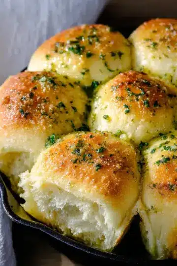 Homemade Garlic Butter Rolls